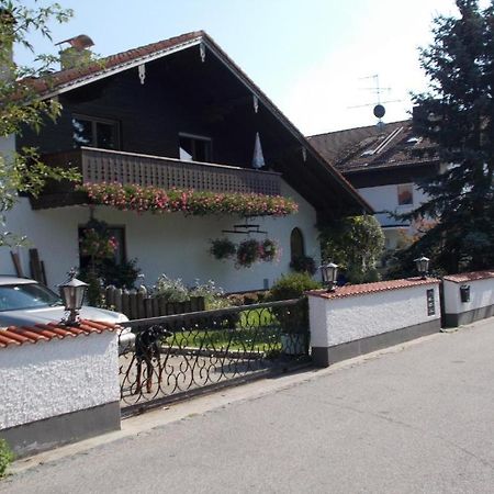 Bruckmühl Karl-Stieler-Str. One Room In A 2 Room Appartment ; Lot Space מראה חיצוני תמונה