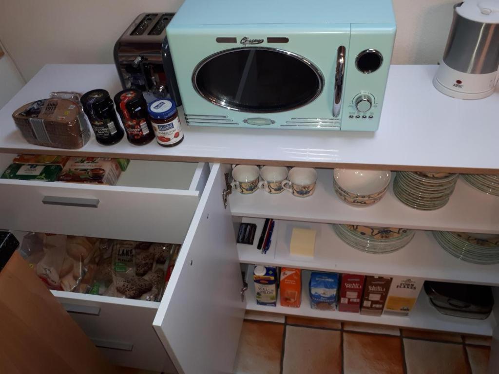 Bruckmühl Karl-Stieler-Str. One Room In A 2 Room Appartment ; Lot Space מראה חיצוני תמונה