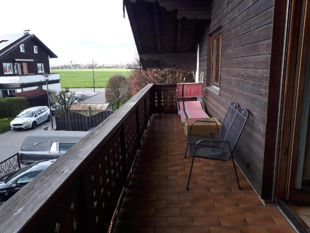 Bruckmühl Karl-Stieler-Str. One Room In A 2 Room Appartment ; Lot Space מראה חיצוני תמונה